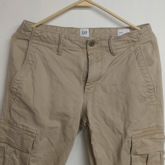 Gap 30x34 cargo pants tan